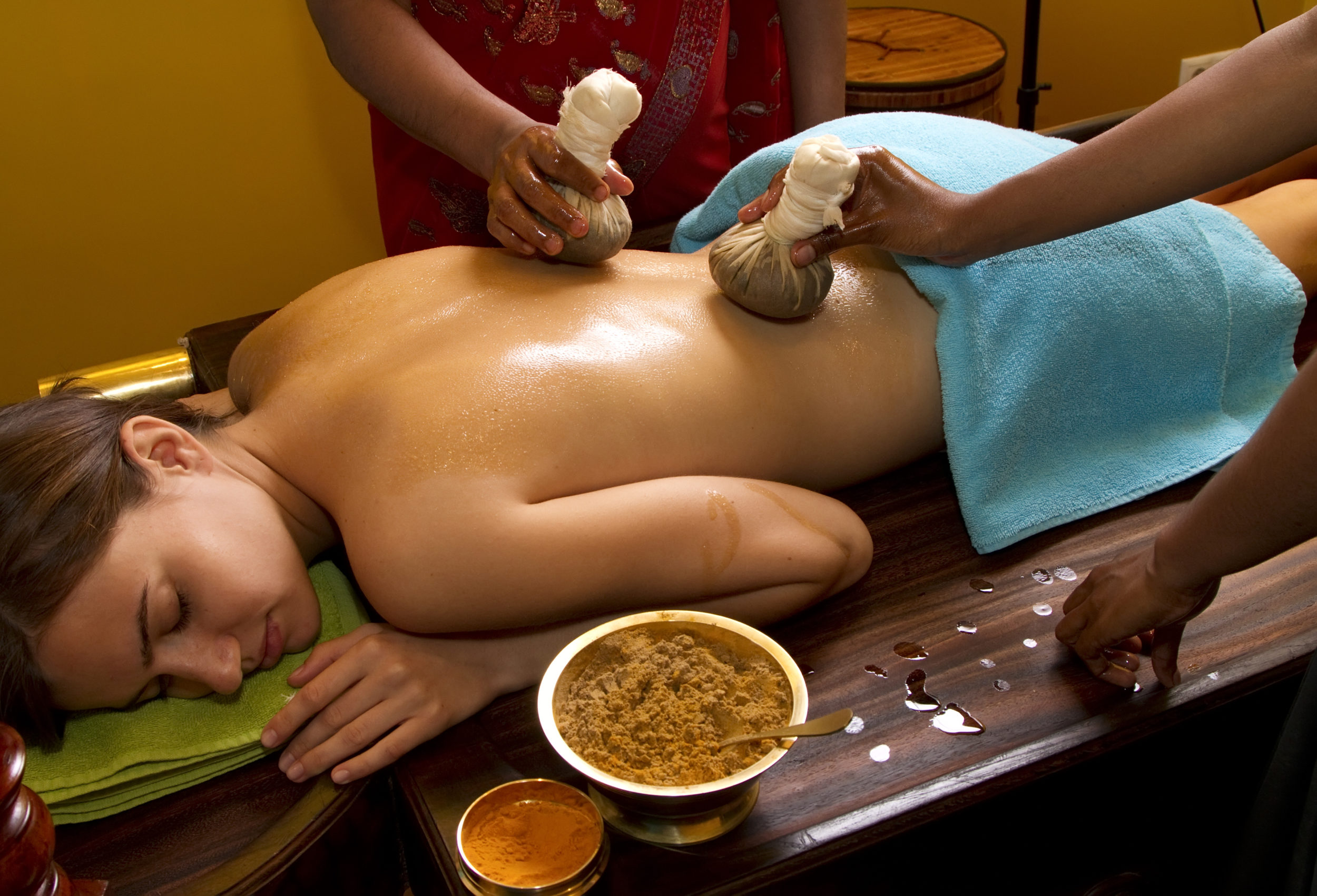 Ayurvedic oil massage